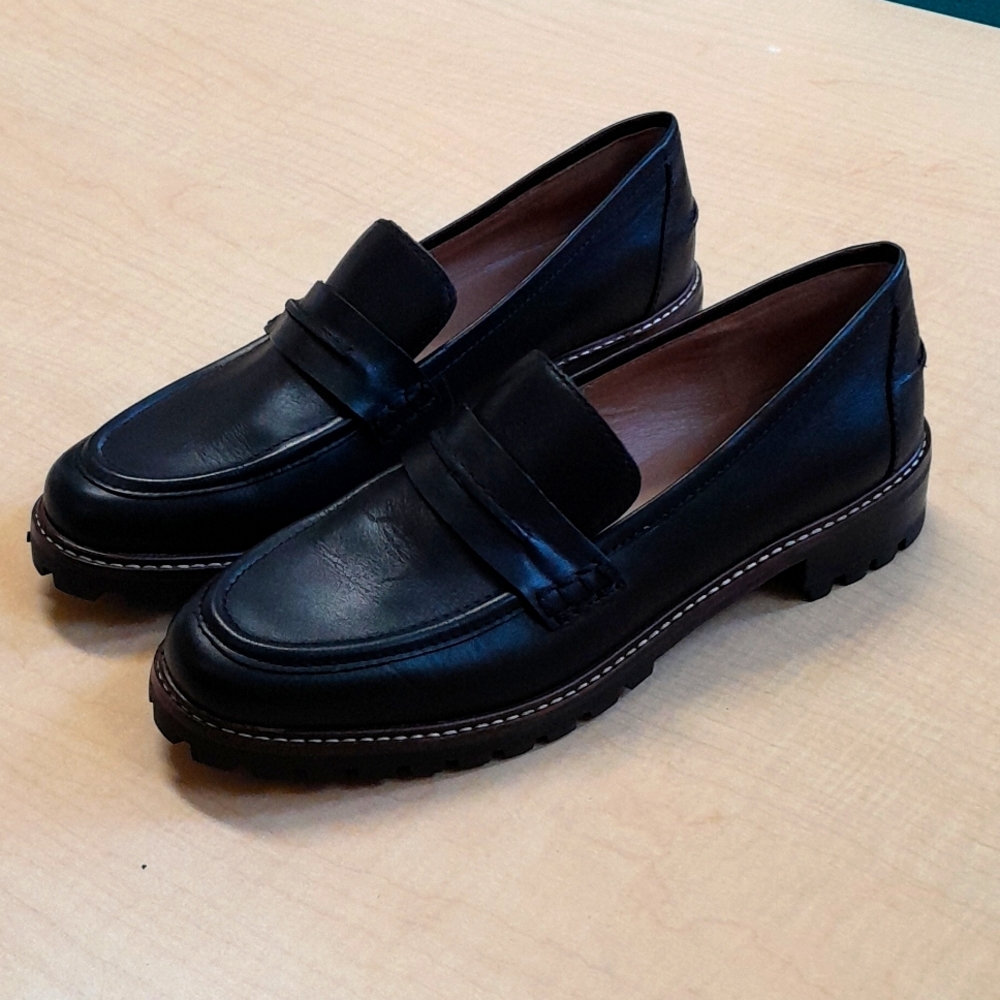 NWOT BLACK Leather Lugsole Loafers Size 8 - Picture 4 of 17